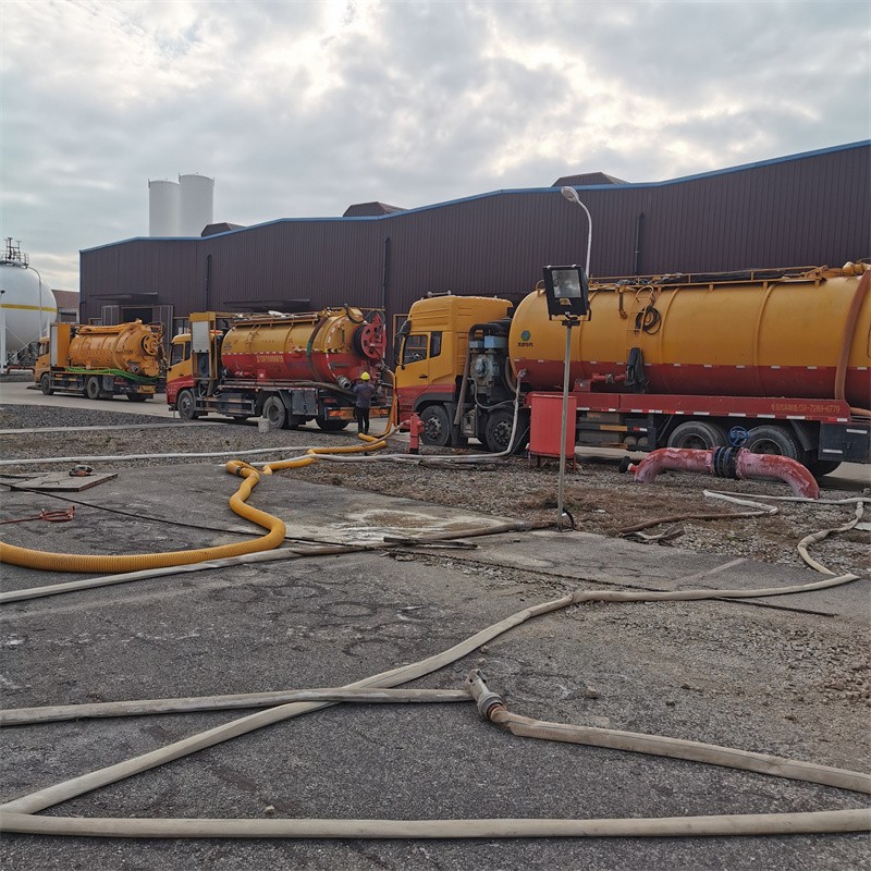 民勤污水池清理