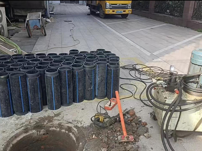 民勤PE置换管厂家 DN315置换管 非开挖管短管置换